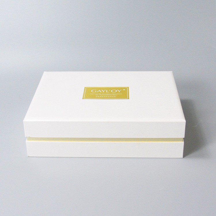 裝化妝品的包裝盒，定制多少錢一個？